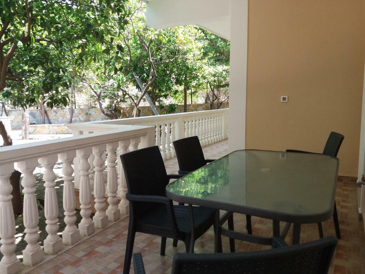 Turtle Beach Apartment Marathiás Exterior foto